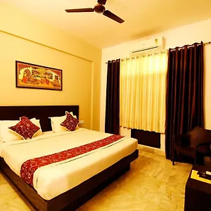 3* Hotel Ace